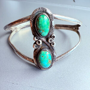 Native American Harvey Era Early Navajo Turquoise Cuff Sterling Silver Bracelet
